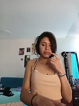 caramel doll   online show from November 2, 5:48 pm