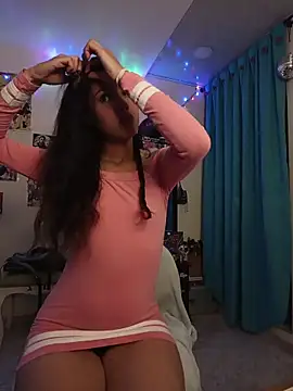 caramel doll   online show from December 22, 11:13 pm