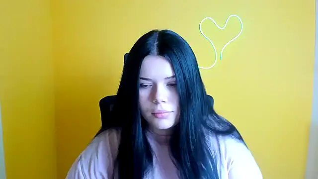 Snapshot of Mona_Esty chatting on October 18, 5:25 pm Mona Esty online show from October 18, 5:25 pm