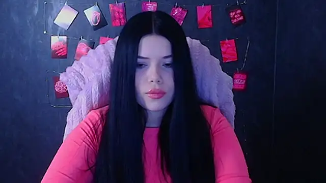 Snapshot of Mona_Esty chatting on November 6, 6:31 pm Mona Esty online show from November 6, 6:31 pm