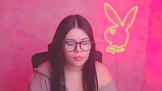 Snapshot of Mona_Esty chatting on November 12, 12:38 pm Mona Esty online show from November 12, 12:38 pm