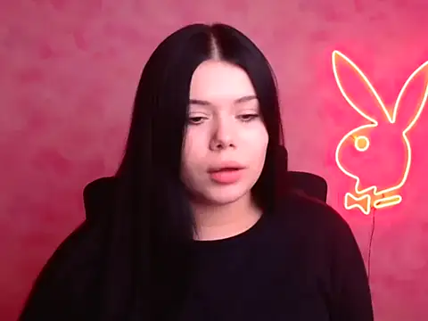 Snapshot of Mona_Esty chatting on November 27, 10:34 pm Mona Esty online show from November 27, 10:34 pm