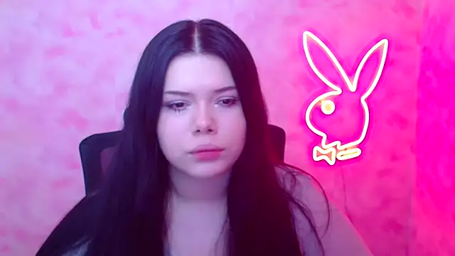 Mona Esty online show from December 19, 6:37 pm