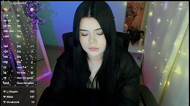 Mona Esty online show from May 16, 10:36 am