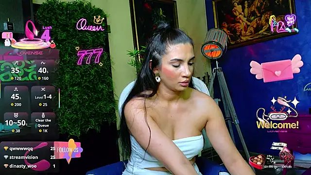 Snapshot of nicolepalmer chatting on June 29, 10:15 am nicolepalmer online show from June 29, 10:15 am