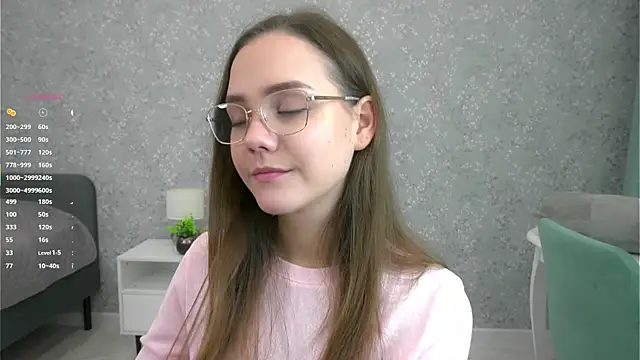 Snapshot of SweetSaraPie chatting on November 22, 7:02 pm SweetSaraPie online show from November 22, 7:02 pm