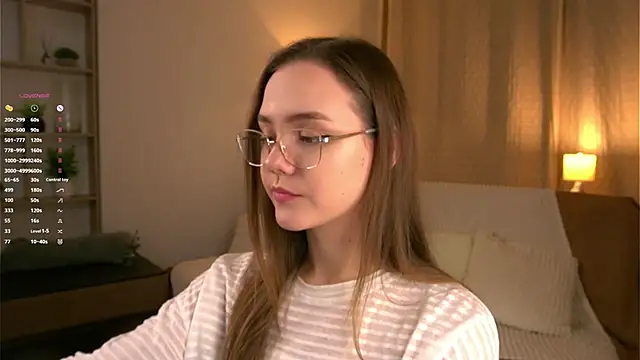 SweetSaraPie online show from February 26, 5:56 pm