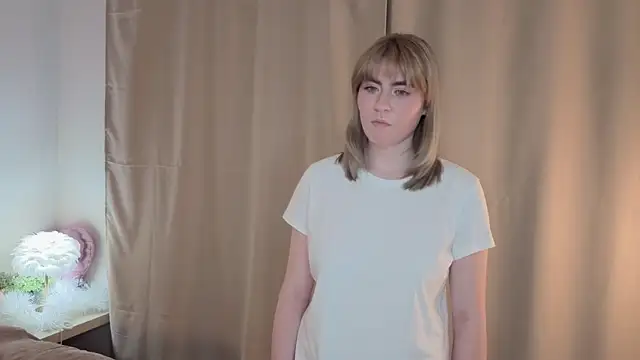 EuniceRaymundo online show from October 3, 6:16 pm