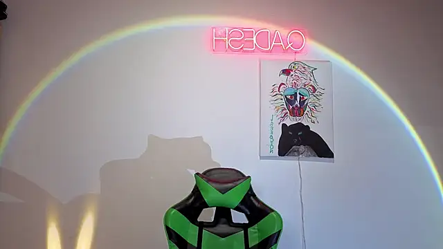 Snapshot of Qadeshoficial chatting on November 22, 10:09 pm Qadeshoficial online show from November 22, 10:09 pm