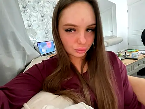 EllaStarrxxx online show from October 4, 1:42 pm