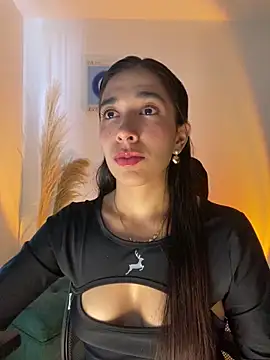 Snapshot of SabrinaEvanss_ chatting on May 26, 7:10 pm SabrinaEvanss online show from May 26, 7:10 pm