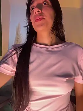 Snapshot of SabrinaEvanss_ chatting on June 16, 7:38 pm SabrinaEvanss online show from June 16, 7:38 pm