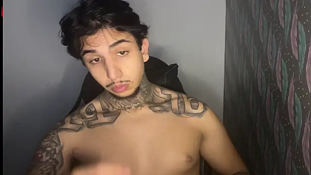 RealGdiass online show from May 6, 10:37 pm