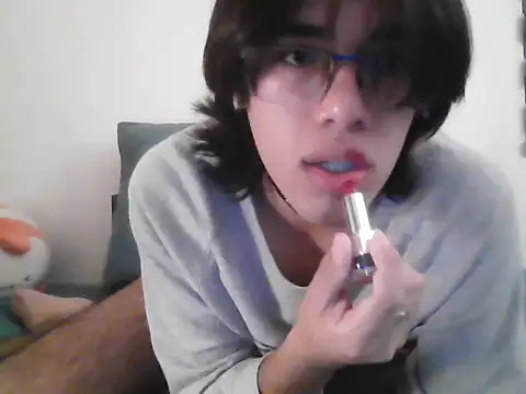 Snapshot of Sunny_Pebble chatting on December 2, 2:39 am Sunny Pebble online show from December 2, 2:39 am