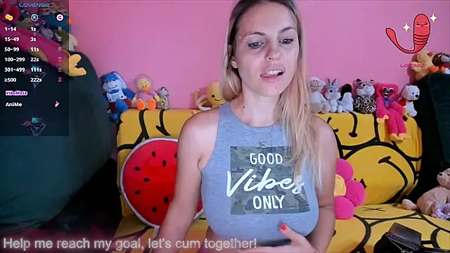 Snapshot of Nastynightgirl chatting on October 10, 1:37 am Nastynightgirl online show from October 10, 1:37 am