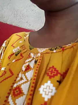 Hotty-romi3 online show from October 8, 3:37 am