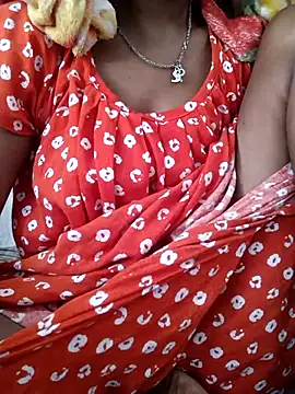 Hotty-romi3 online show from November 6, 4:24 am