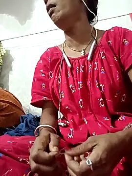 Hotty-romi3 online show from December 5, 12:58 pm