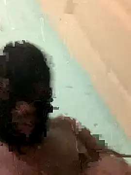 Snapshot of Dark_vains chatting on November 10, 10:53 pm Dark vains online show from November 10, 10:53 pm