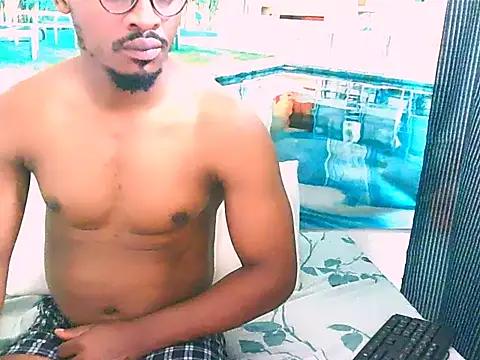 EbonyTiger69 online show from October 28, 5:33 am