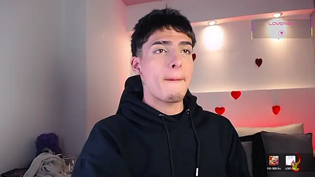 MateoMitchell online show from March 3, 5:24 am