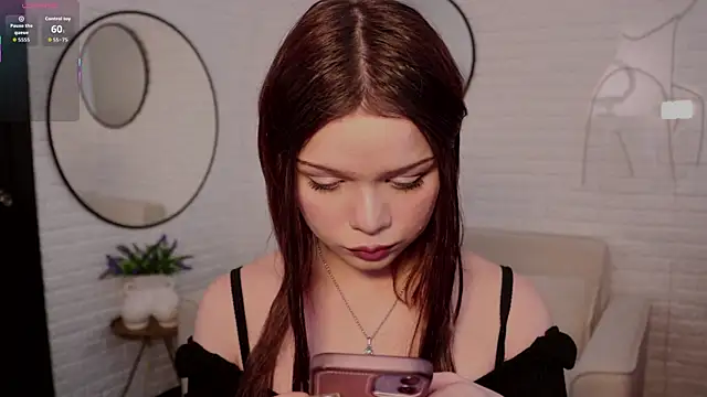 Snapshot of Sarah_babyyy chatting on November 23, 10:26 am Sarah babyyy online show from November 23, 10:26 am