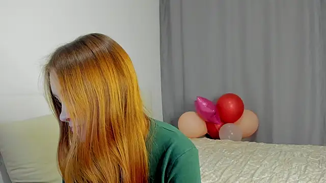 MarindaRuud online show from November 6, 11:33 am