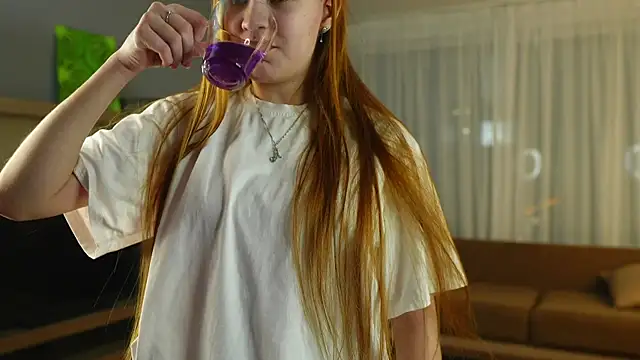 MarindaRuud online show from November 24, 12:16 pm