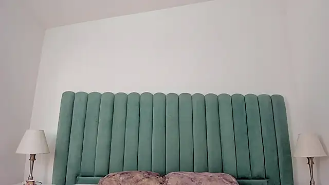 Alanha   online show from November 21, 3:05 am