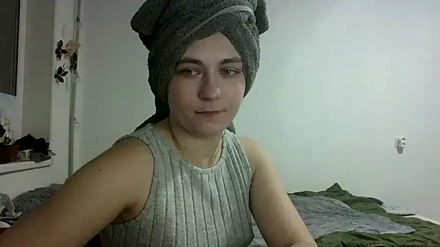 Twolatte1520 online show from February 27, 7:25 pm