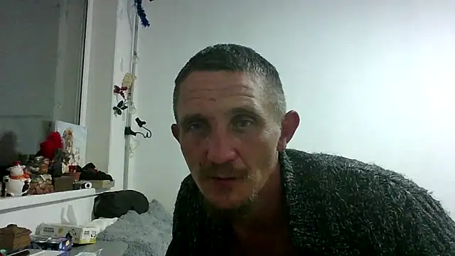 Twolatte1520 online show from May 8, 10:37 pm