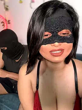 Snapshot of elza_laana chatting on October 11, 4:12 am elza laana online show from October 11, 4:12 am