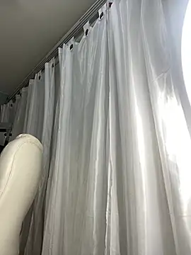 Snapshot of Rose_monroee chatting on May 24, 7:52 pm Rose monroee online show from May 24, 7:52 pm