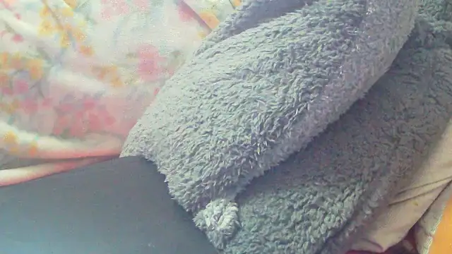 Snapshot of Playful_MILF_Demi chatting on December 3, 7:38 am Playful MILF Demi online show from December 3, 7:38 am