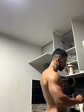 Ezzio Scolaro online show from October 29, 12:24 am