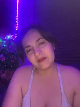 Anyhot latina online show from December 3, 5:26 am