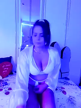 KRISZTIN1987 online show from October 8, 6:33 am