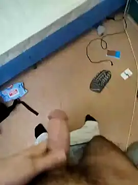 Snapshot of Bigboy_20sm chatting on October 7, 7:00 pm Bigboy 20sm online show from October 7, 7:00 pm