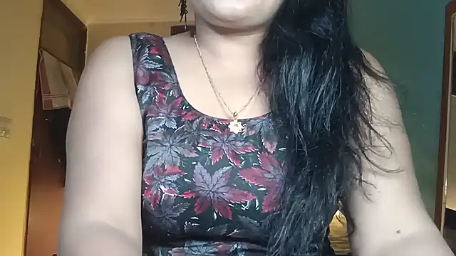 horny milf couple online show from June 12, 7:02 pm