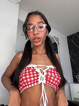 ScarletEvanss  online show from June 17, 10:50 am