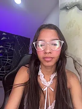 ScarletEvanss  online show from June 25, 11:04 am