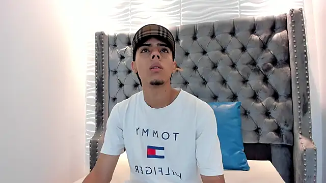 Snapshot of JACCOCK_4 chatting on November 27, 3:41 am JACCOCK 4 online show from November 27, 3:41 am