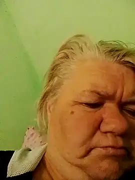 LusiyaGold5 online show from October 12, 9:58 pm