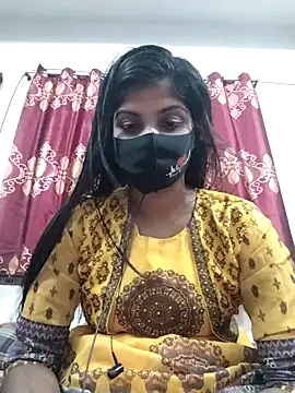 Queen-Any online show from October 25, 4:02 pm