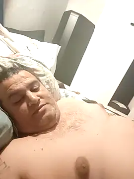 Zsoltzsolti23 online show from November 26, 9:16 pm