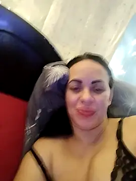 Snapshot of Stefaniyaxq chatting on November 14, 11:02 pm Stefaniyaxq online show from November 14, 11:02 pm