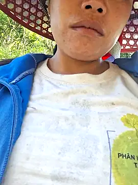 miomio-12 online show from October 13, 2:11 am