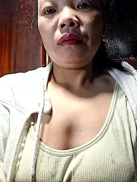 miomio-12 online show from November 8, 9:35 pm