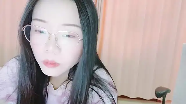 Snapshot of CCOO520 chatting on October 20, 5:08 am CCOO520 online show from October 20, 5:08 am