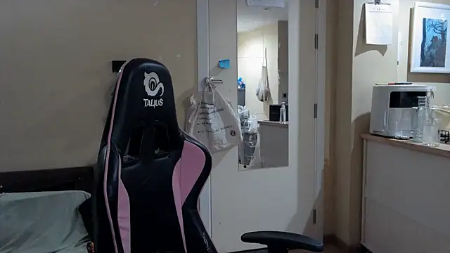 junokun22 online show from October 10, 6:07 pm